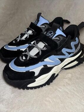 Javi Swiftly Blue White Black Chunky Sneakers